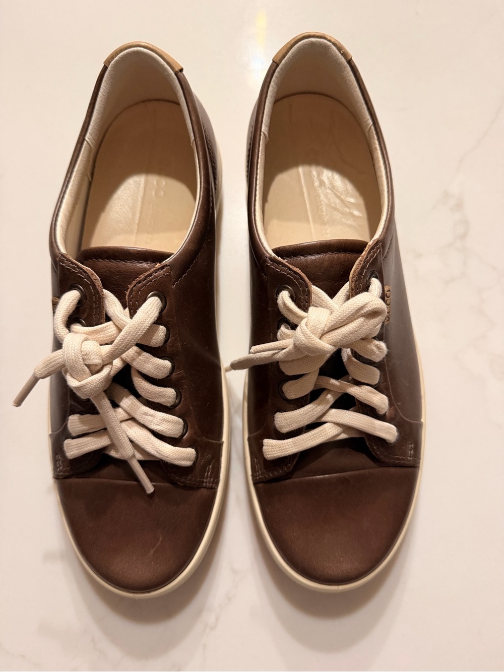 Ecco Men's Brown Leather Sneakers with Cream Laces